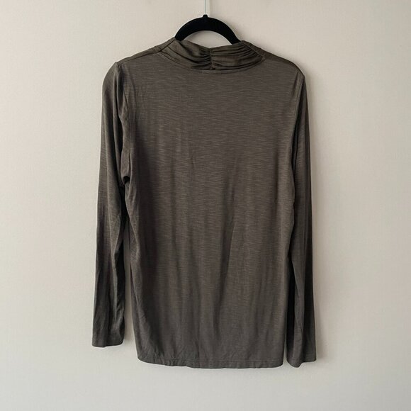 Dolan Left Coast Collection Crossroads Long Sleeve Faux Wrap Top Gray Small - Picture 3 of 7